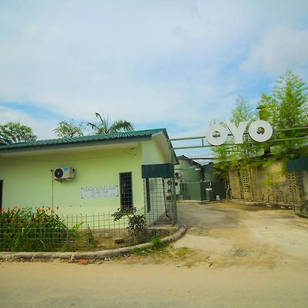 Oyo 1596 Taman Homestay Syariah Думай Экстерьер фото