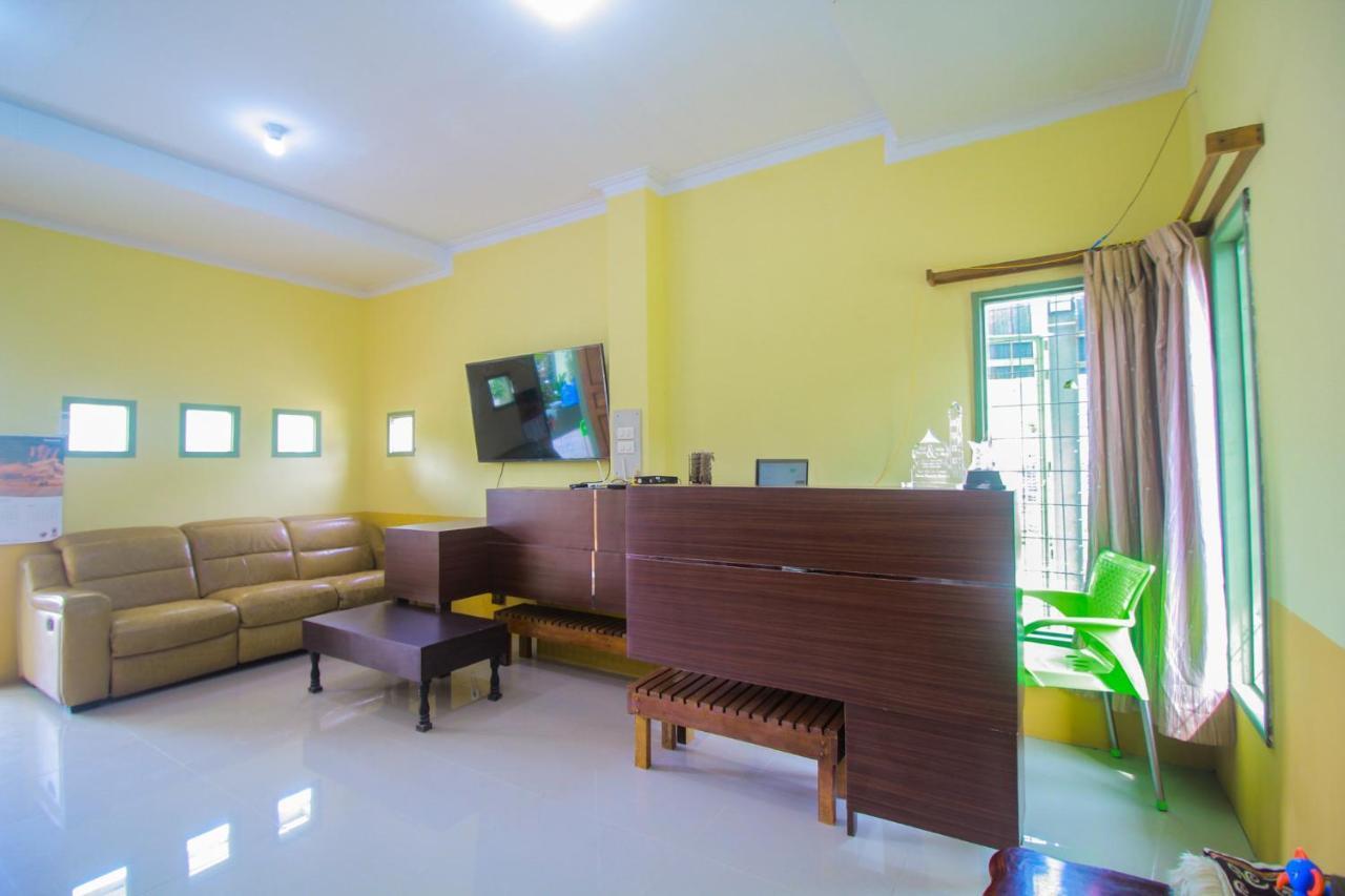 Oyo 1596 Taman Homestay Syariah Думай Экстерьер фото